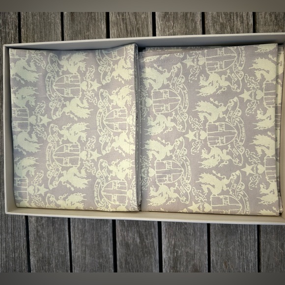 NIB India Hicks napkin set - Picture 4 of 5